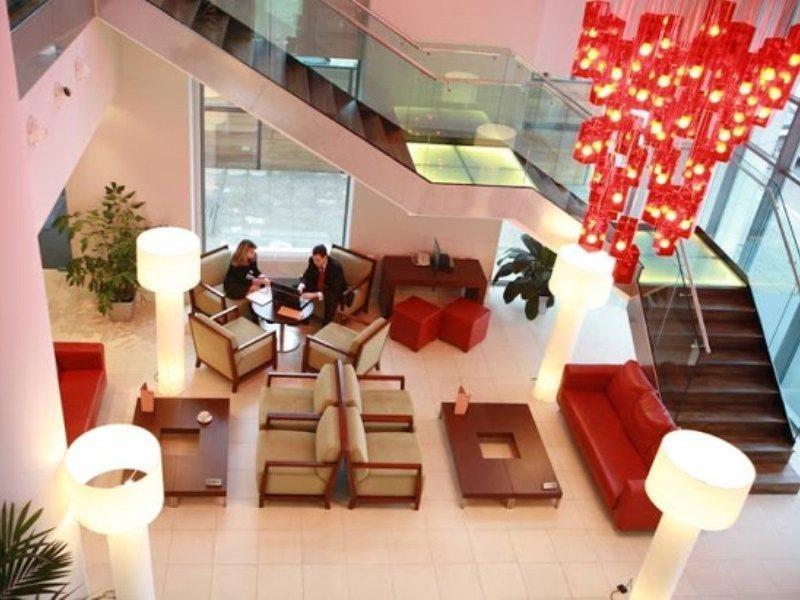 Crowne Plaza Sofia By Ihg Hotel Exterior photo